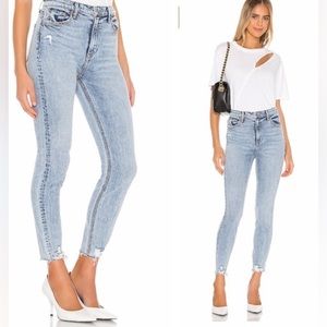 Grlfrnd Kendall Jean in Lift Me Up, Size 27